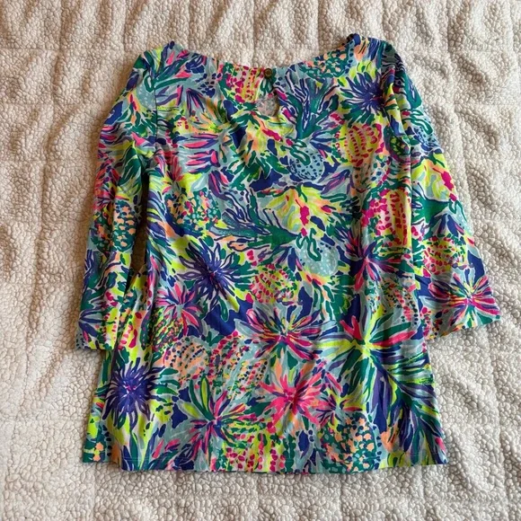 EUC Lilly Pulitzer Waverly Top - Picture 2 of 3